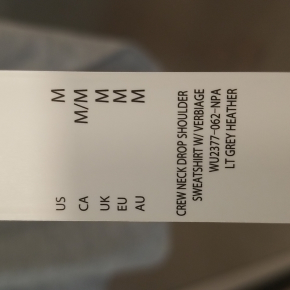 💕RAE DUNN💕 Boss Lady Graphic Sweatshirt M NWT - Picture 6 of 7